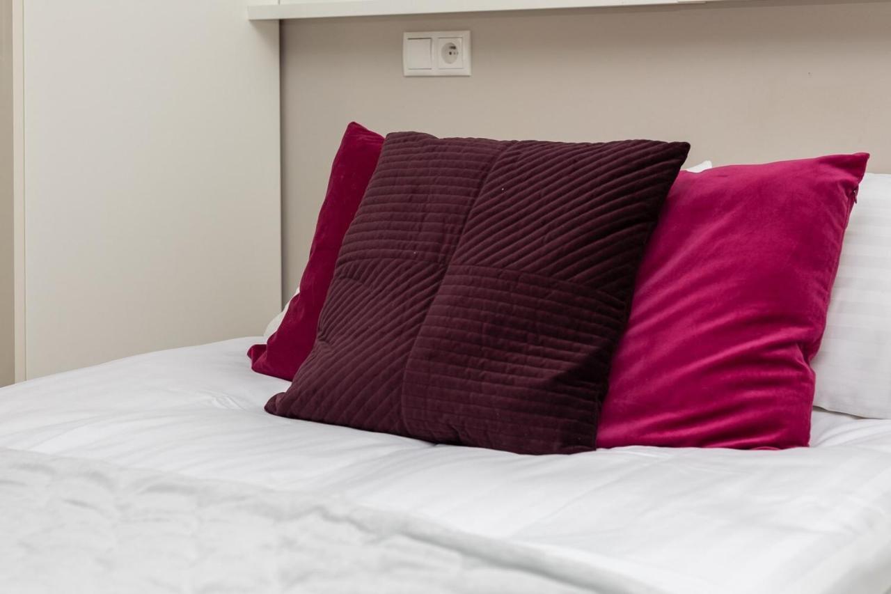 Rent Like Home - Nowy Swiat 47A Warsaw Luaran gambar